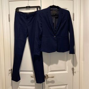 Banana Republic Factory Blue and Black Plaid Suit Small